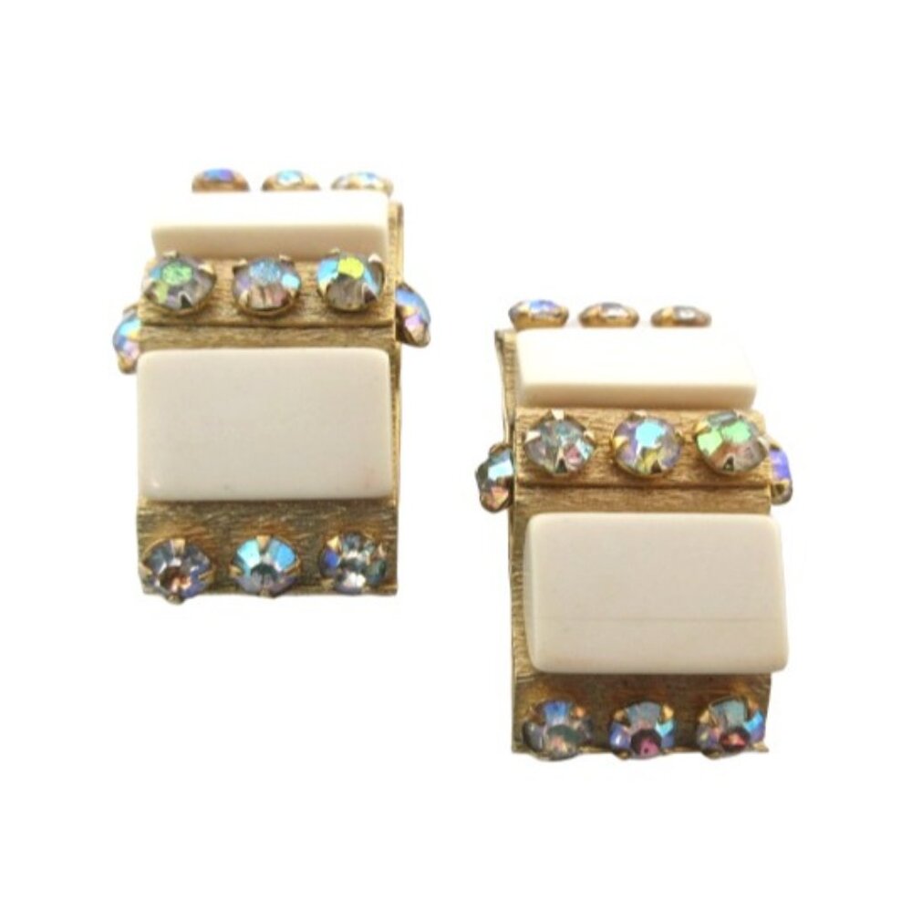 Vintage Leru Clip-On Thermoset and Rhinestone Earrings